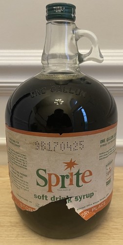 Vtg 1960s gallon - gallon, sprite